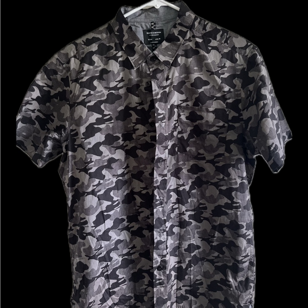 H&M Black and Gray Camouflage Button Down Shirt